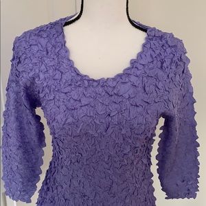 Popcorn/Bubble Shirt in Lavender New